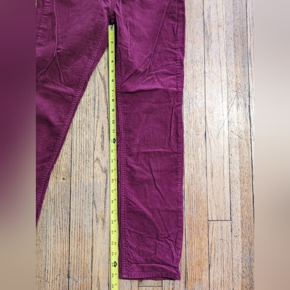 GAP pinkish/purplish cigarette high rise corduroy pants - Picture 3 of 5